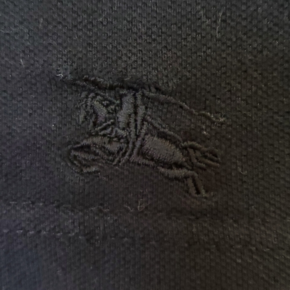 🧡SOLD🧡 Burberry shirt - Picture 3 of 4